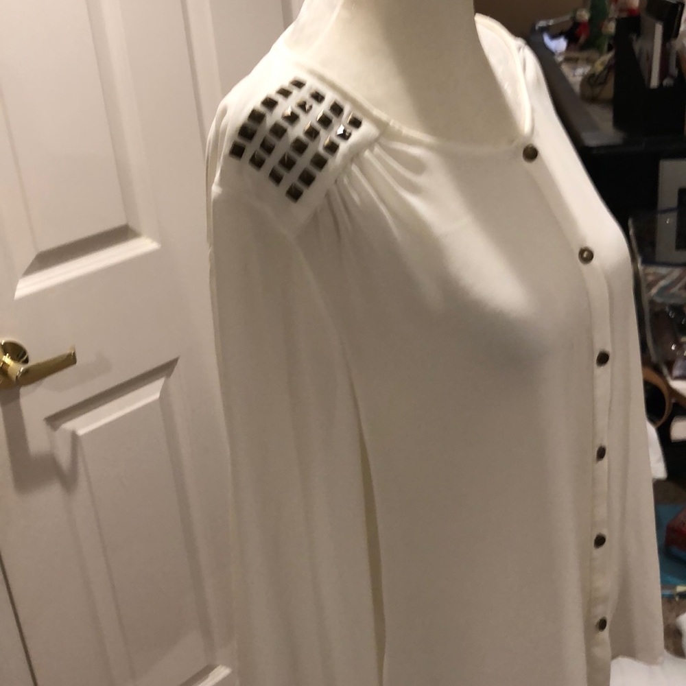 White button down with studs - Picture 2 of 3
